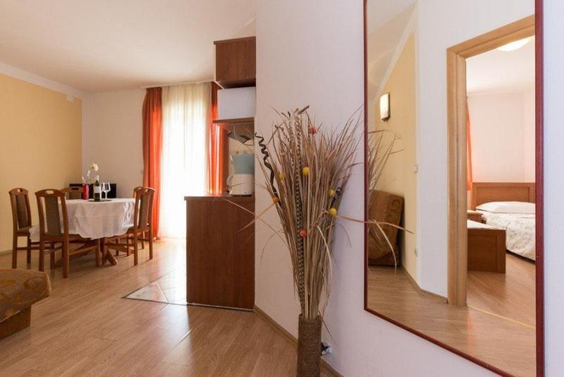 Marija F4 Apartment Крк Экстерьер фото